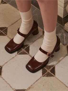 RACHEL COX Ieuan Mary Jane Pumps